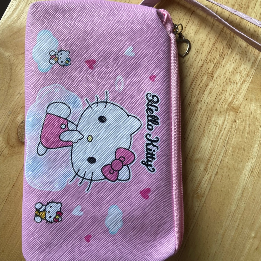 Hello Kitty Pink Wristlet